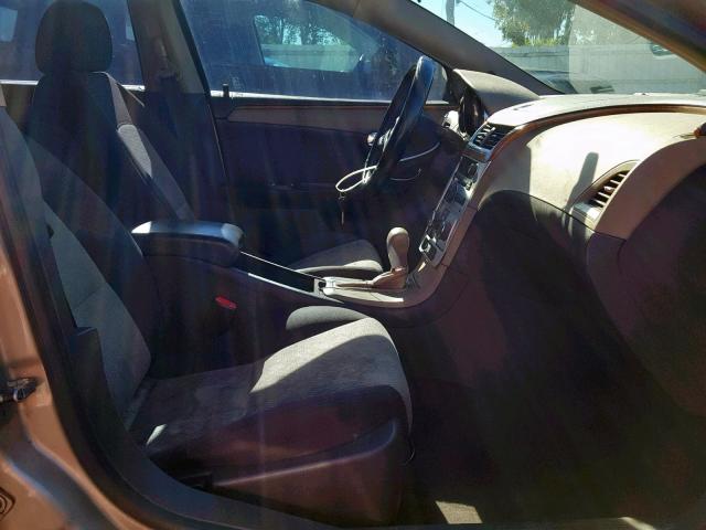 1G1ZH57B68F240224 - 2008 CHEVROLET MALIBU 1LT GOLD photo 5