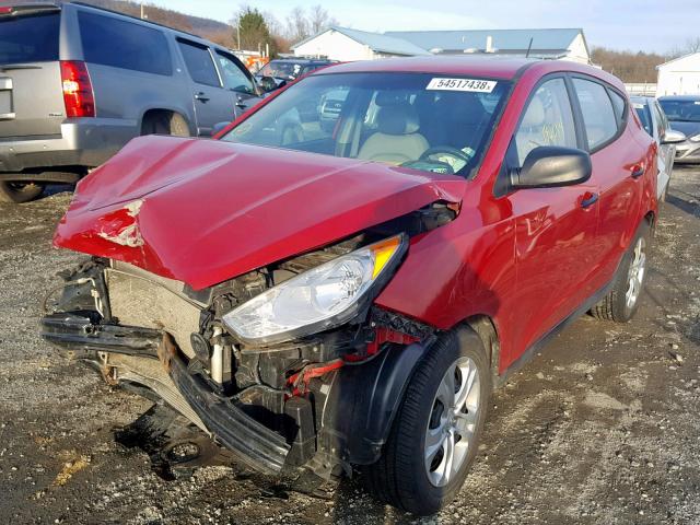 KM8JT3AB1BU218095 - 2011 HYUNDAI TUCSON GL MAROON photo 2