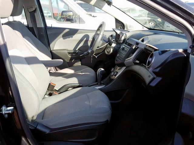 1G1JA5SH4E4169612 - 2014 CHEVROLET SONIC LS 黑色 照片 5