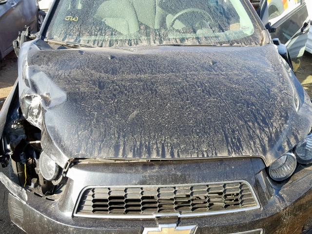 1G1JA5SH4E4169612 - 2014 CHEVROLET SONIC LS 黑色 照片 7