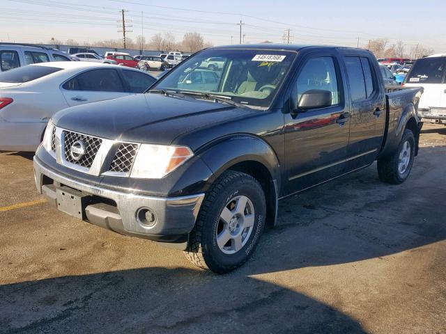 1N6AD09W28C416557 - 2008 NISSAN FRONTIER C BLACK photo 2