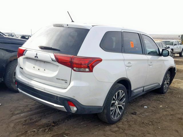 JA4AD3A30GZ028626 - 2016 MITSUBISHI OUTLANDER WHITE photo 4