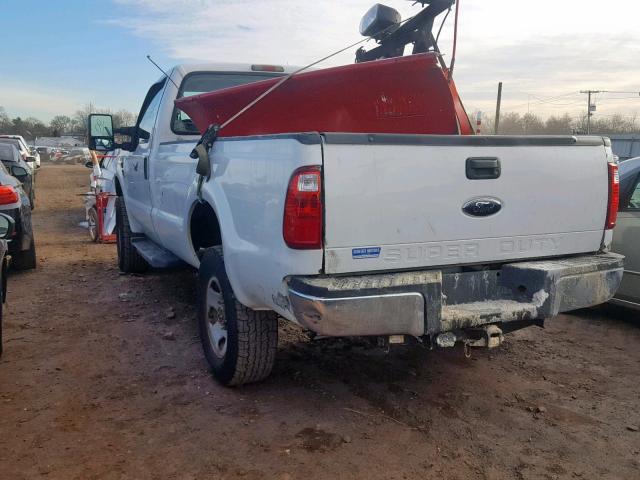 1FTWF31528EC46308 - 2008 FORD F350 SRW S WHITE photo 3