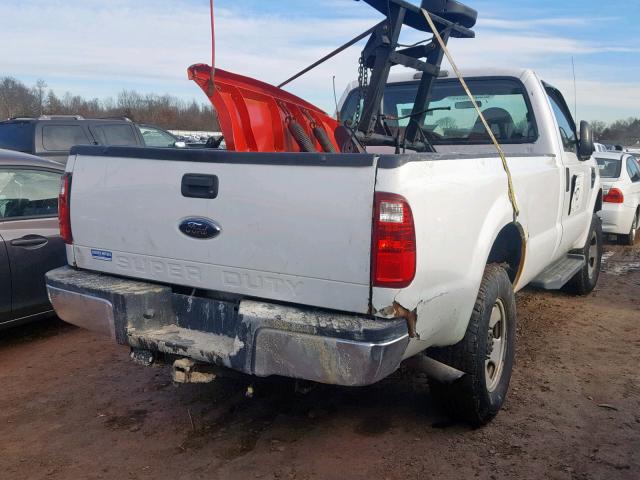 1FTWF31528EC46308 - 2008 FORD F350 SRW S WHITE photo 4