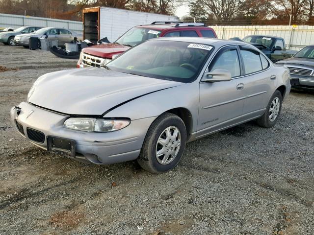 1G2WJ52J3YF155875 - 2000 PONTIAC GRAND PRIX SILVER photo 2