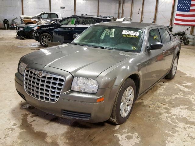 2C3LA43R98H220521 - 2008 CHRYSLER 300 LX GRAY photo 2