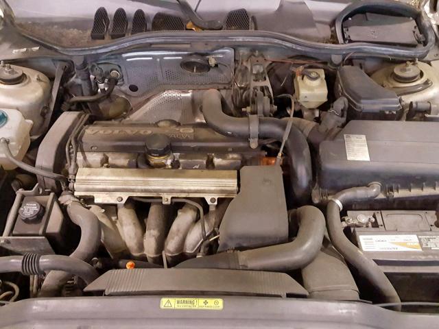 YV1NK5376WJ005111 - 1998 VOLVO C70 TURBO SILVER photo 9