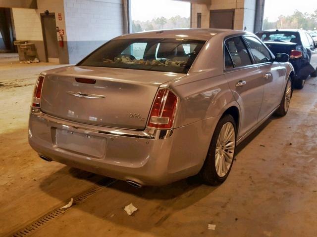 2C3CA6CT9BH522101 - 2011 CHRYSLER 300C GRAY photo 4