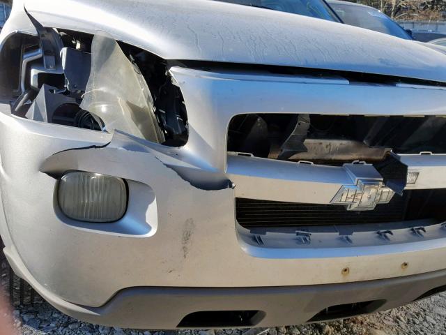 1GNDV23L26D206708 - 2006 CHEVROLET UPLANDER L 银色 照片 9