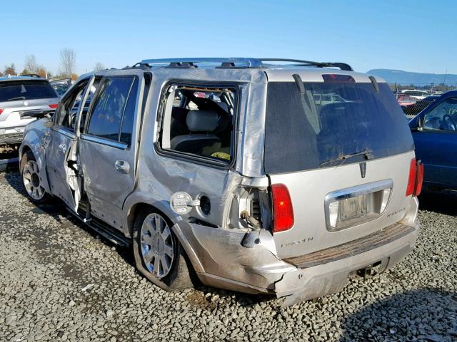 5LMFU27R44LJ30603 - 2004 LINCOLN NAVIGATOR 银色 照片 3