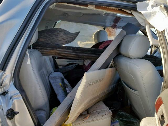 5LMFU27R44LJ30603 - 2004 LINCOLN NAVIGATOR 银色 照片 6