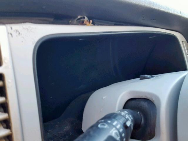 5LMFU27R44LJ30603 - 2004 LINCOLN NAVIGATOR 银色 照片 8