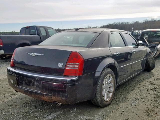 2C3AA63H55H148996 - 2005 CHRYSLER 300C BLACK photo 4