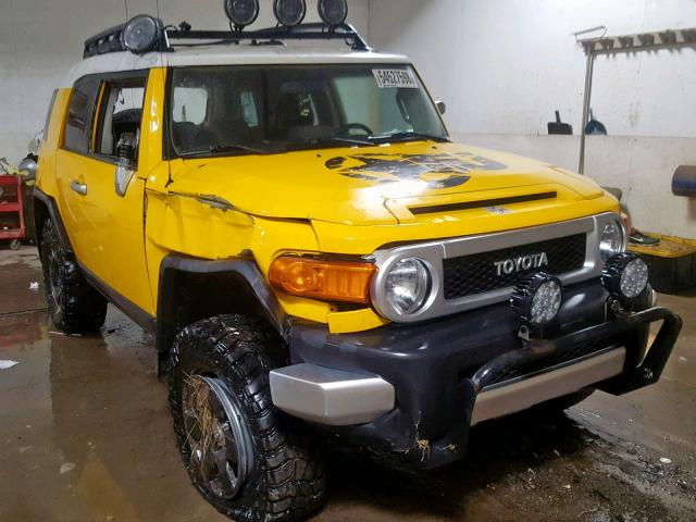 JTEBU11F470014267 - 2007 TOYOTA FJ CRUISER YELLOW photo 1