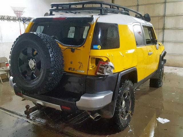 JTEBU11F470014267 - 2007 TOYOTA FJ CRUISER YELLOW photo 4