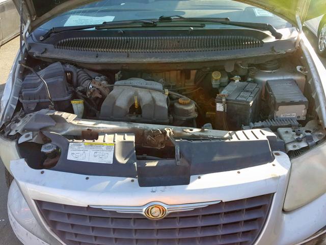 1C4GJ25B62B593534 - 2002 CHRYSLER VOYAGER GRAY photo 7