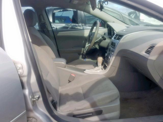 1G1ZC5E08CF319063 - 2012 CHEVROLET MALIBU 1LT 银色 照片 5