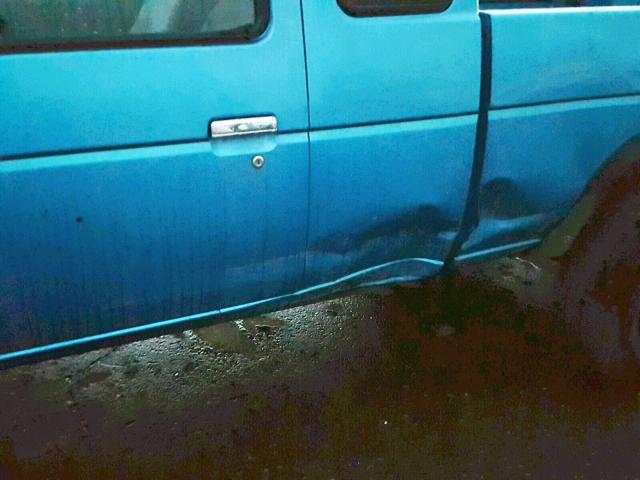 1N6SD16Y5SC351971 - 1995 NISSAN TRUCK KING BLUE photo 9