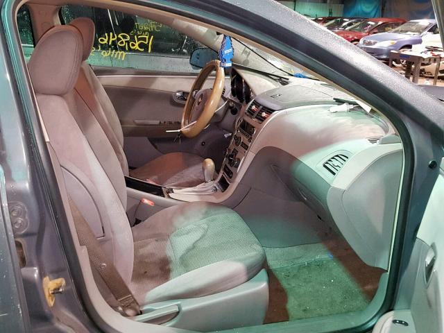 1G1ZG57B194215053 - 2009 CHEVROLET MALIBU LS 灰色 照片 5