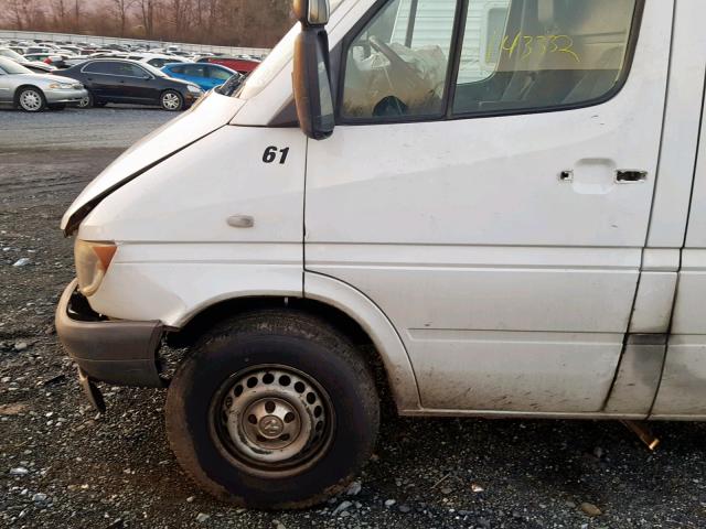 WD0PD644065953216 - 2006 DODGE SPRINTER 2 WHITE photo 9