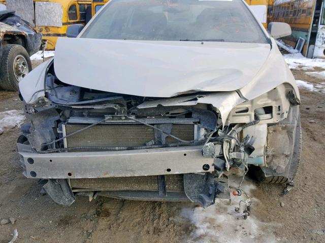 1G1ZB5E18BF231348 - 2011 CHEVROLET MALIBU LS 金色 照片 9