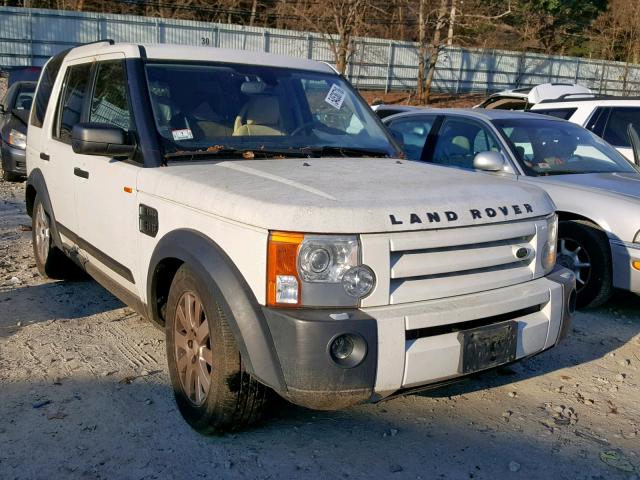 SALAA25425A305244 - 2005 LAND ROVER LR3 WHITE photo 1