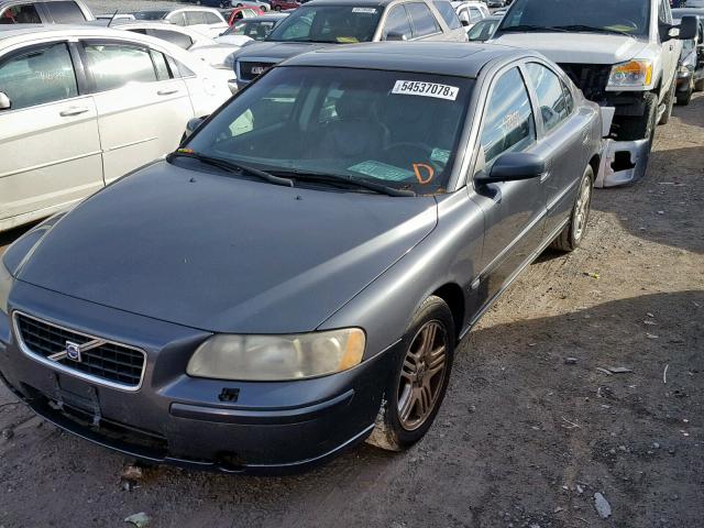 YV1RS592462554698 - 2006 VOLVO S60 2.5T GRAY photo 2