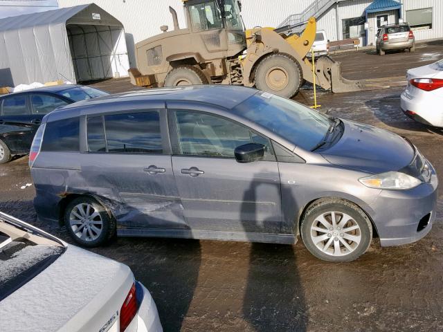 JM1CR193470131979 - 2007 MAZDA 5 GRAY photo 9