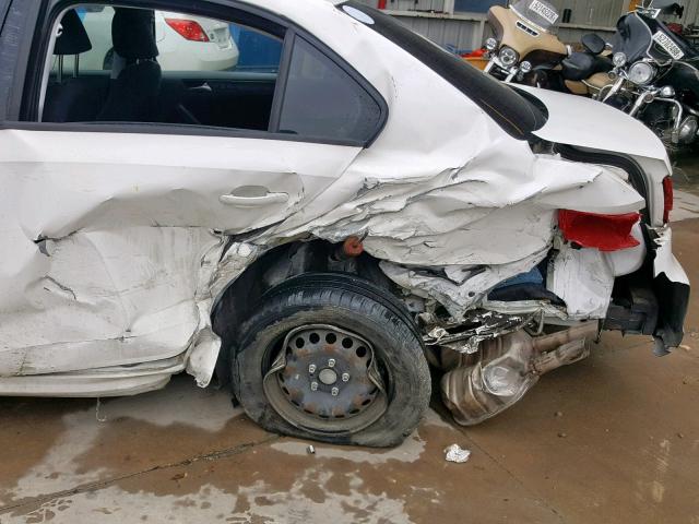 3VW2K7AJXDM267861 - 2013 VOLKSWAGEN JETTA BASE Սպիտակ լուսանկար 9