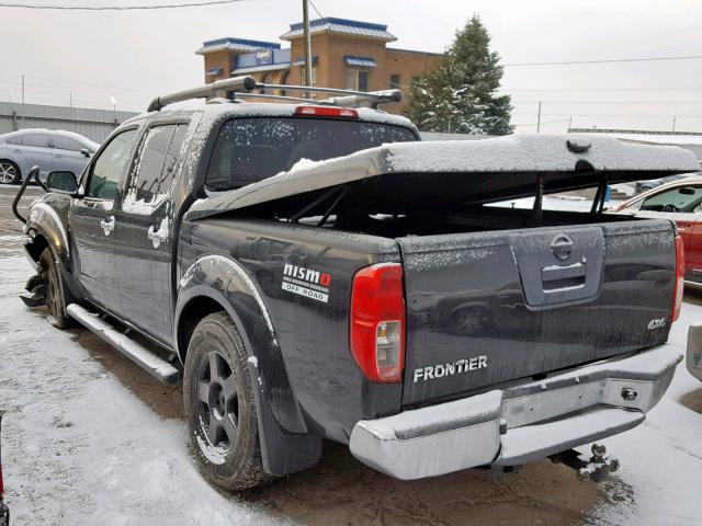 1N6AD07W68C422302 - 2008 NISSAN FRONTIER C BLACK photo 3