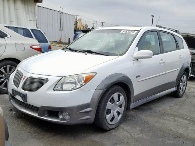 5Y2SL67818Z403152 - 2008 PONTIAC VIBE WHITE photo 2