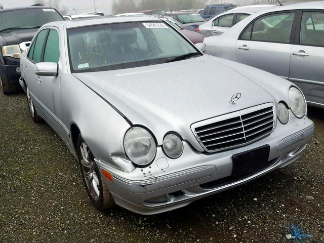 WDBJF65J9YB125052 - 2000 MERCEDES-BENZ E 320 SILVER photo 1