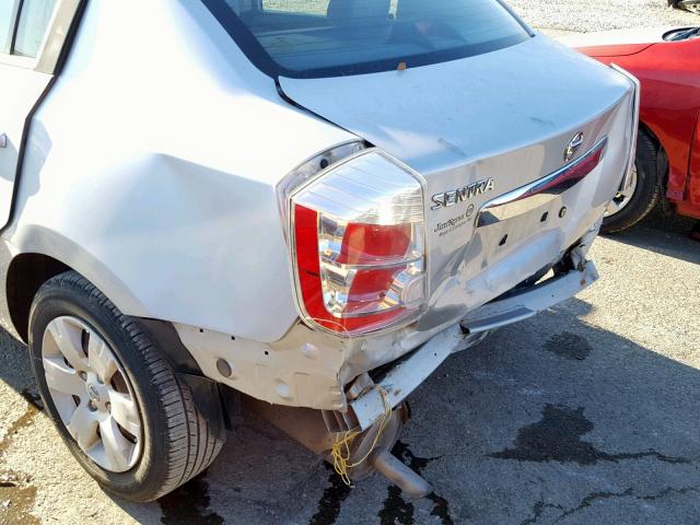 3N1AB6APXAL699903 - 2010 NISSAN SENTRA 2.0 SILVER photo 9