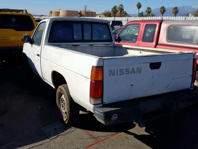 1N6ND11S2JC320451 - 1988 NISSAN D21 SHORT WHITE photo 3