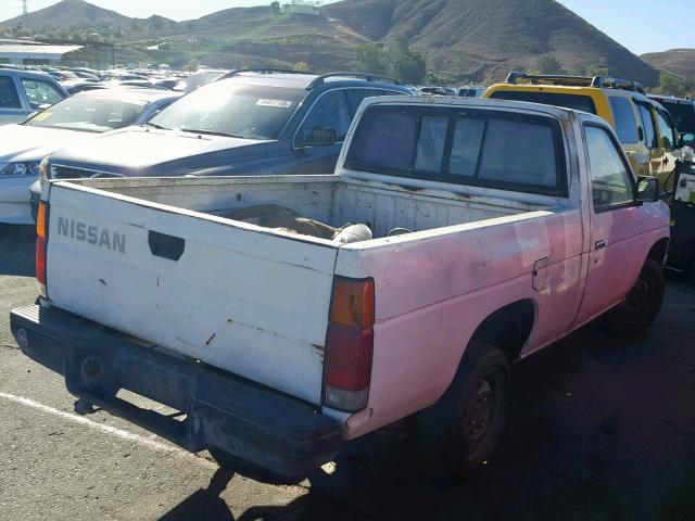 1N6ND11S2JC320451 - 1988 NISSAN D21 SHORT WHITE photo 4