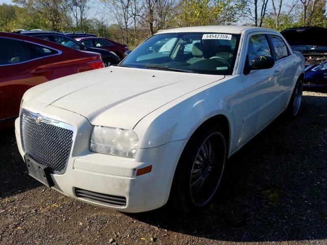 2C3KA43R06H526824 - 2006 CHRYSLER 300 CREAM photo 2