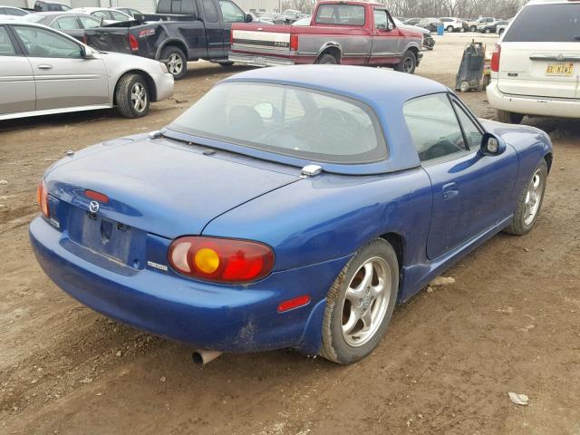 JM1NB3534X0129051 - 1999 MAZDA MX-5 MIATA BLUE photo 4