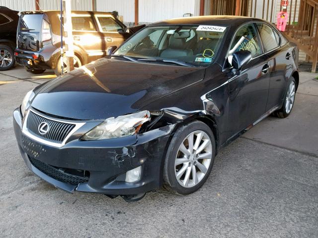 JTHCF5C25A5038669 - 2010 LEXUS IS 250 BLACK photo 2