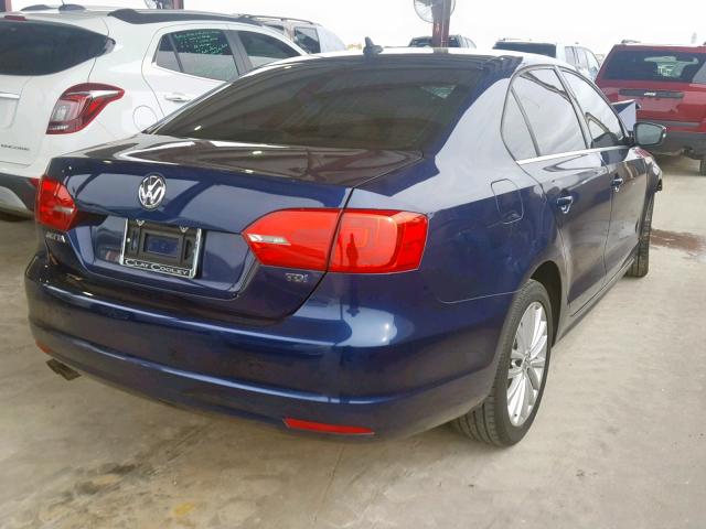 3VWLL7AJ2EM336870 - 2014 VOLKSWAGEN JETTA TDI BLUE photo 4