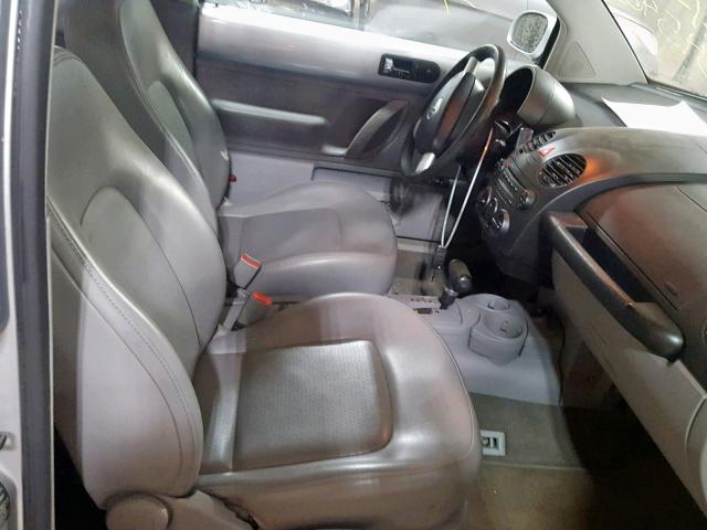 3VWBR31C94M413768 - 2004 VOLKSWAGEN NEW BEETLE SILVER photo 5