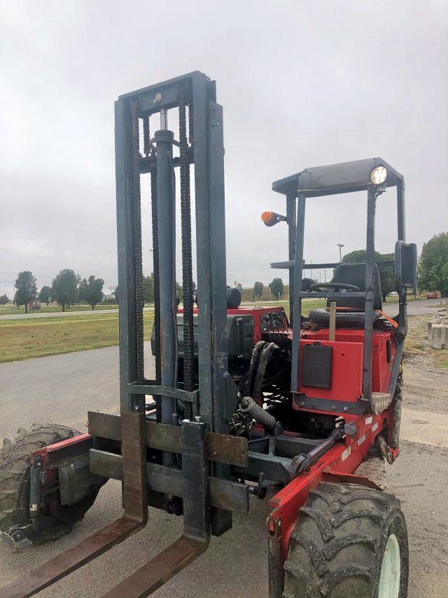 SNC20101 - 2003 MOFF FORKLIFT RED photo 4
