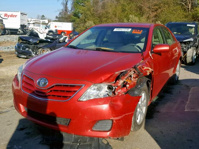 4T1BF3EK4BU590147 - 2011 TOYOTA CAMRY RED photo 2