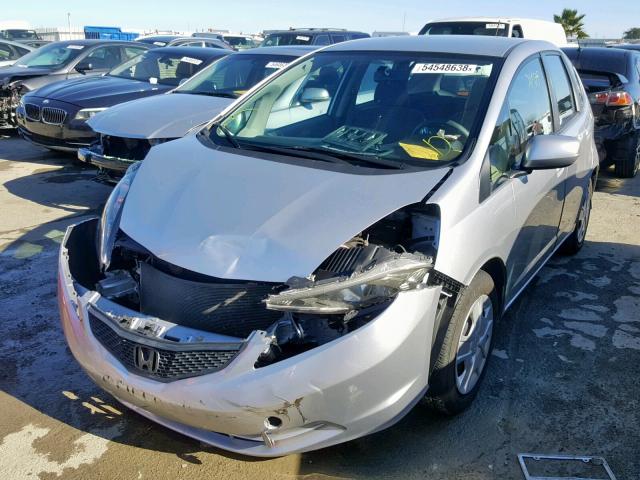 JHMGE8H34DC065661 - 2013 HONDA FIT SILVER photo 2