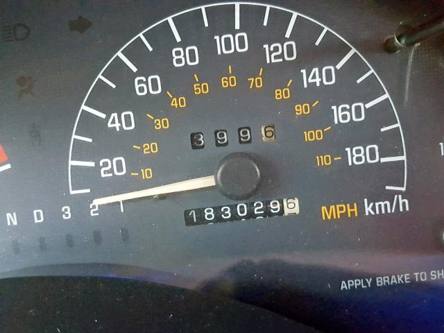 1G2WP12K42F124853 - 2002 PONTIAC GRAND PRIX SILVER photo 8