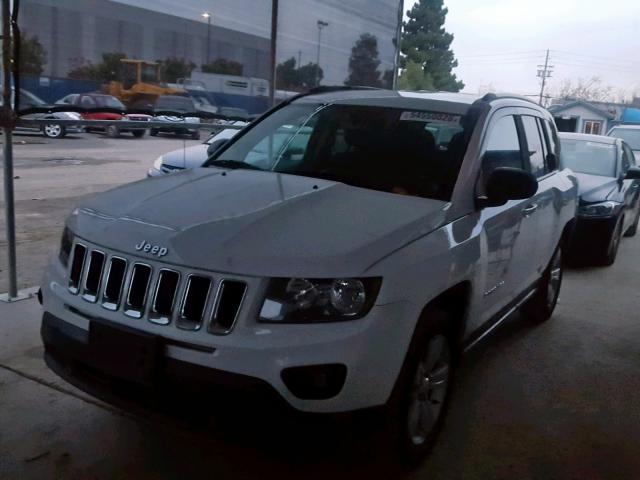 1C4NJCBA2GD525770 - 2016 JEEP COMPASS SP WHITE photo 2