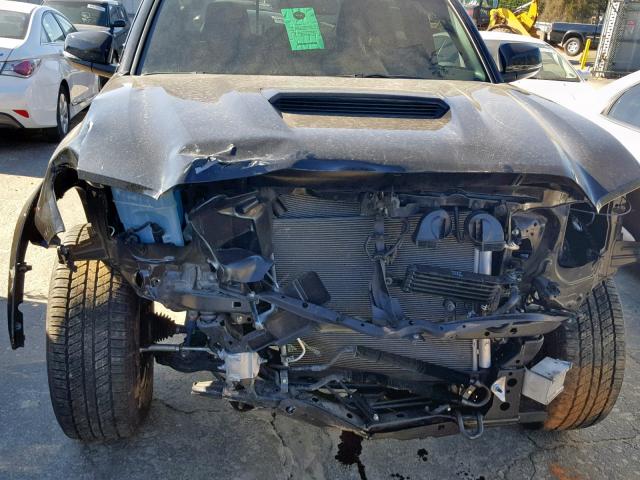 5TFCZ5AN8HX119623 - 2017 TOYOTA TACOMA DOU შავი ფოტო 9
