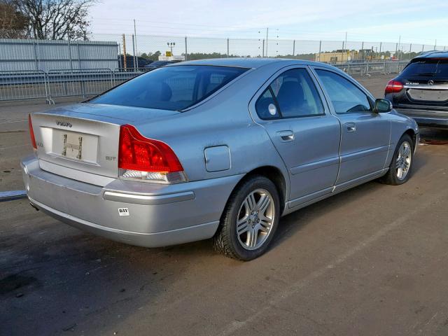 YV1RS592272606363 - 2007 VOLVO S60 2.5T SILVER photo 4