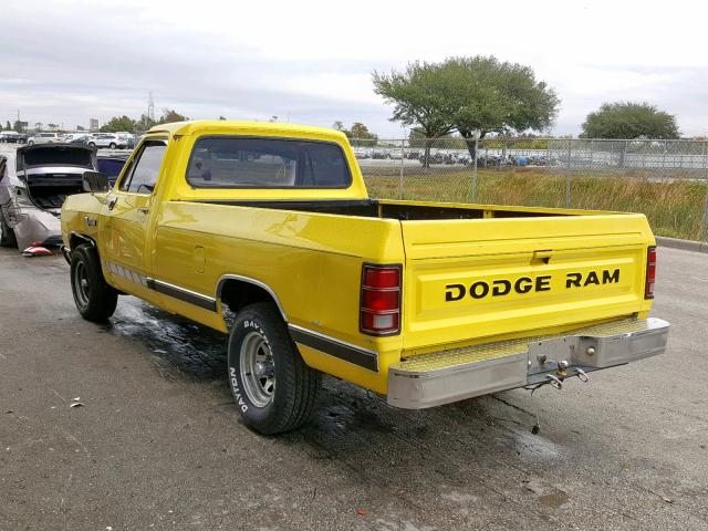 1B7FD14E3BS160116 - 1981 DODGE D-SERIES D YELLOW photo 3