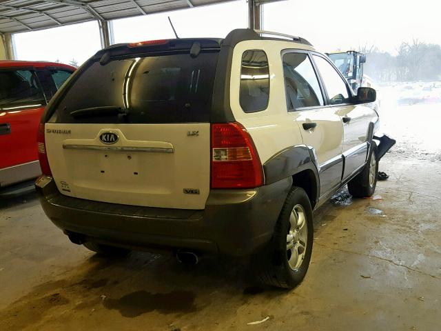 KNDJF723487516240 - 2008 KIA SPORTAGE E WHITE photo 4