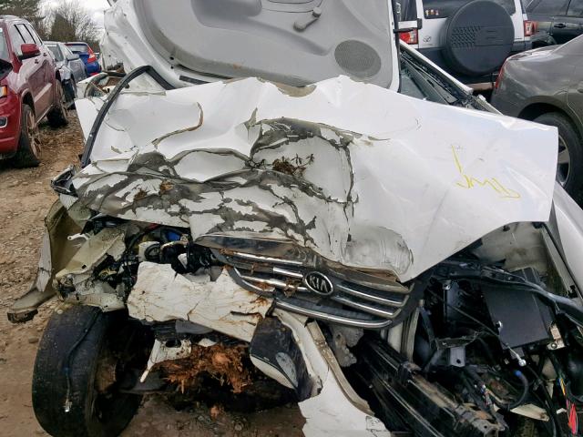 KNAFE221495601261 - 2009 KIA SPECTRA EX WHITE photo 7